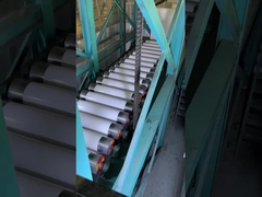 Kumparan baja berlapis warna