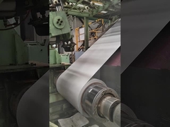 Kumparan baja berlapis warna