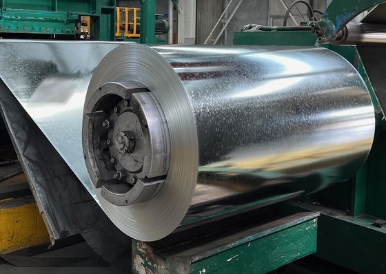 hDGI berkromium 6+ Zinc 100g/m2 Cerah biasa Spangle Hot-dip Galvanized Steel GI Coils Untuk pintu rolling S320GD