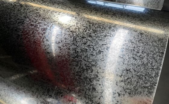 EN10143 Lapisan Baja Galvanis Dalam Genggam Tidak Berwarna 6+ Digunakan Untuk Dek Lantai