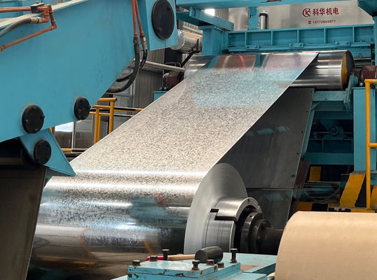 HDGI Regular Spangle Z120 / Z225 0.40mm 1200mm Lembar Bergelombang Dan Kotak Logam Berkroma Tanpa Kulit AFP