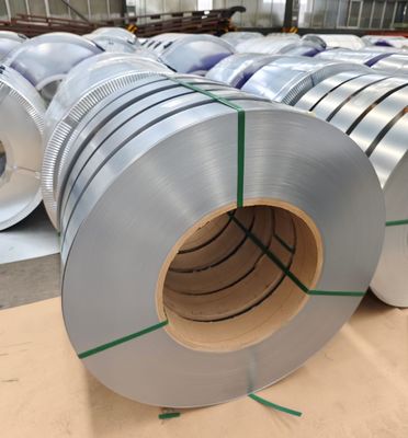 Galvanized Steel Grade 50 Coils dengan 450 MPA Kekuatan Hasil untuk Purlins